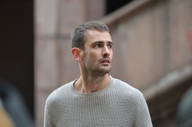 COMA (2019) - photo 3