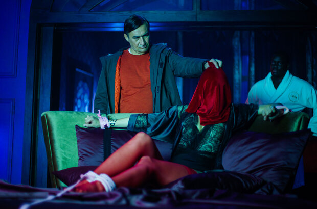 Love (2021) - photo 2