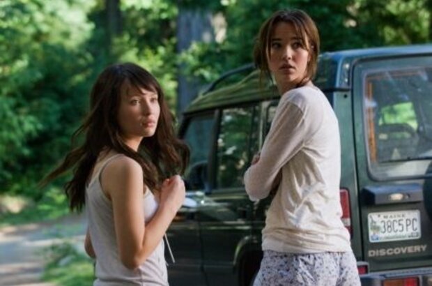 The Uninvited (2009) - photo 2