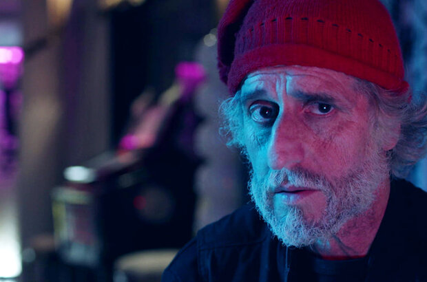 Bad Christmas (2021) - photo 3