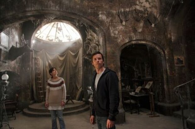 Don't Be Afraid of the Dark (2011) - photo 4