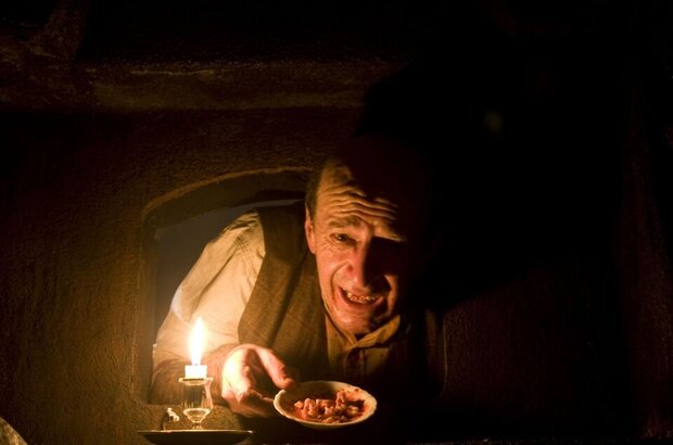 Don't Be Afraid of the Dark (2011) - photo 24