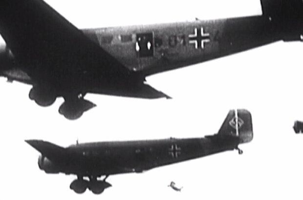 Hitler's Miracle Weapons (2010) - photo 2