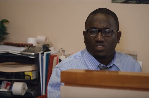 Are You Joking? (2014) - photo 5
