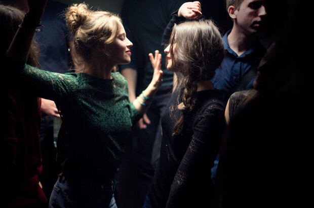 Breathe (2014) - photo 1
