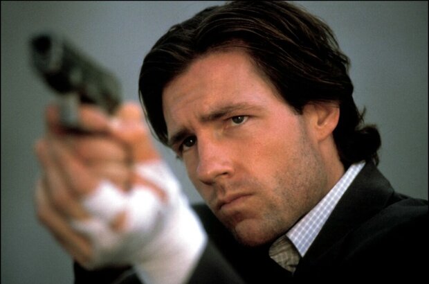 15 Minutes (2001) - photo 3