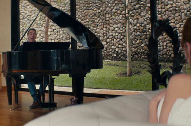 Elizabeth Harvest (2018) - photo 11