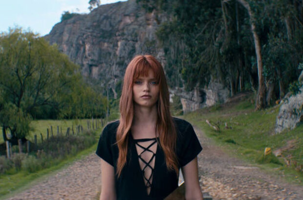 Elizabeth Harvest (2018) - photo 2