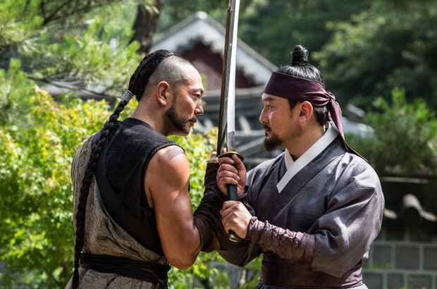 The Swordsman (2020) - photo 8
