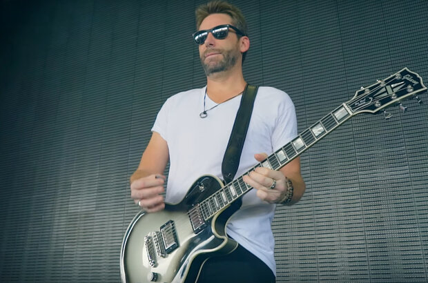 Hate to Love: Nickelback (2023) - photo 9