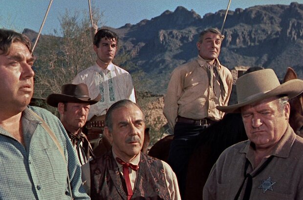 Buchanan Rides Alone (1958) - photo 3