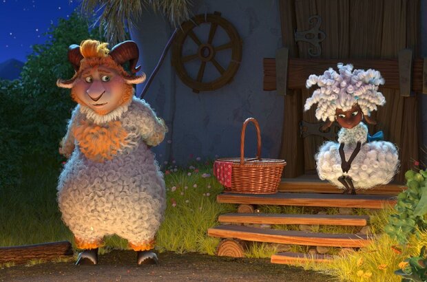 Sheep and Wolves: Pig Deal (2018) - photo 12