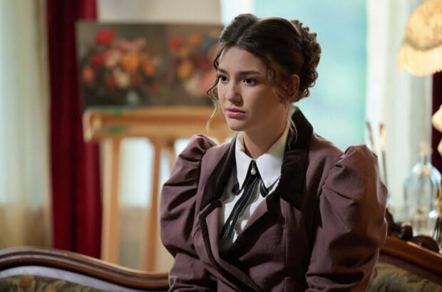 Gilded Newport Mysteries: Murder at the Breakers (2024) - photo 5