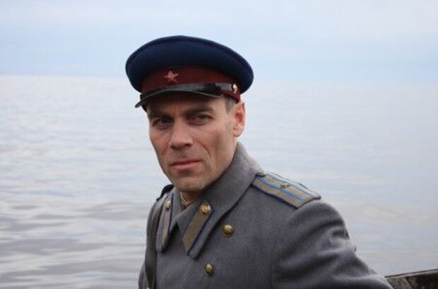 One War (2009) - photo 4