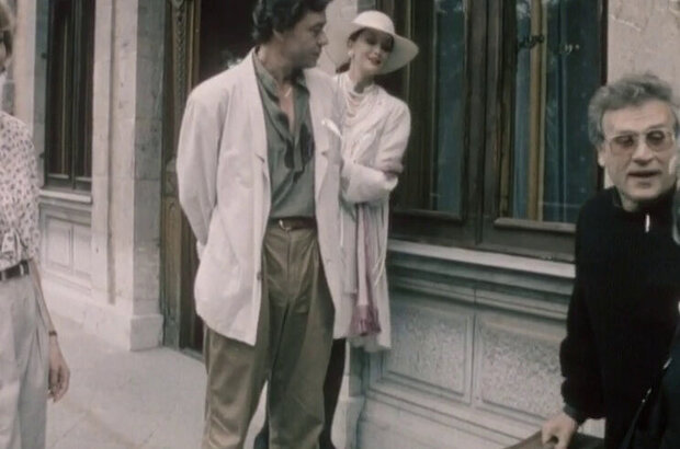 The Murder in Sunshine Manor (1992) - photo 10