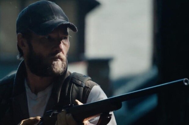 It Comes at Night (2017) - photo 3