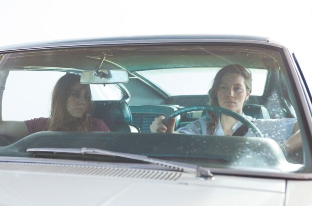 Bleeding Heart (2015) - photo 8