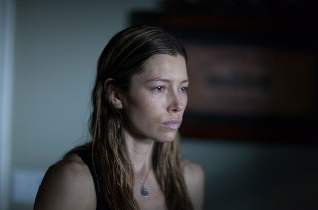Bleeding Heart (2015) - photo 2