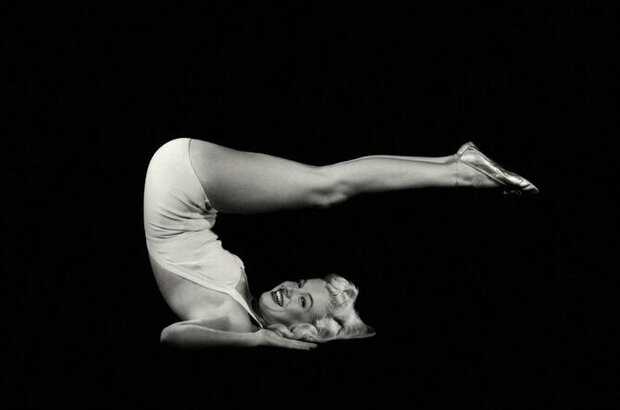 Love, Marilyn (2012) - photo 15