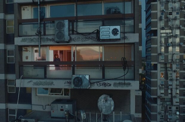 In the Robot Skies (2016) - photo 5