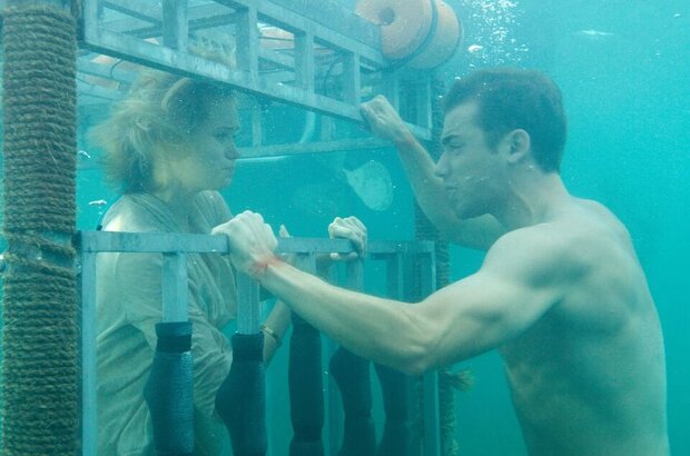 Shark Night 3D (2011) - photo 12