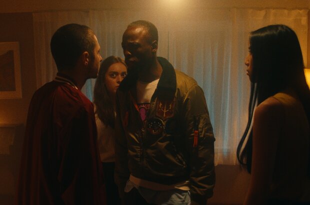 Don't Look Away (2023) - photo 10