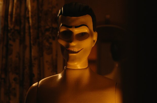 Don't Look Away (2023) - photo 4
