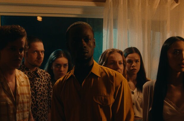 Don't Look Away (2023) - photo 12