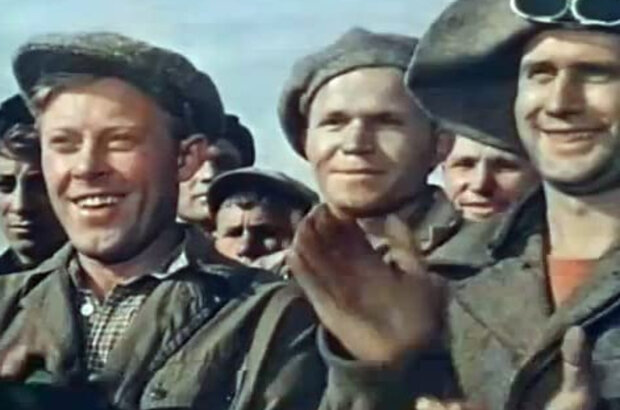 Our Correspondent (1959) - photo 6