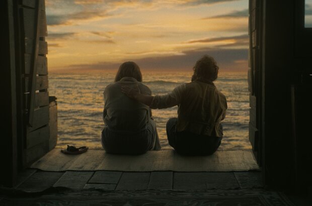 Young Woman and the Sea (2024) - photo 2