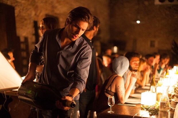 Back to Burgundy (2017) - photo 12