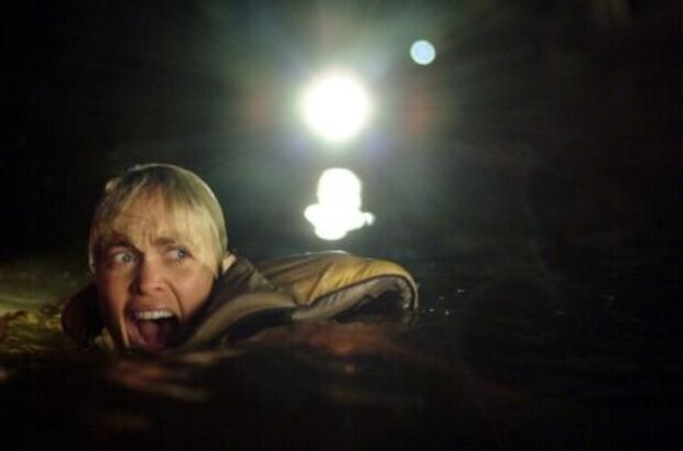 Rogue (2007) - photo 4
