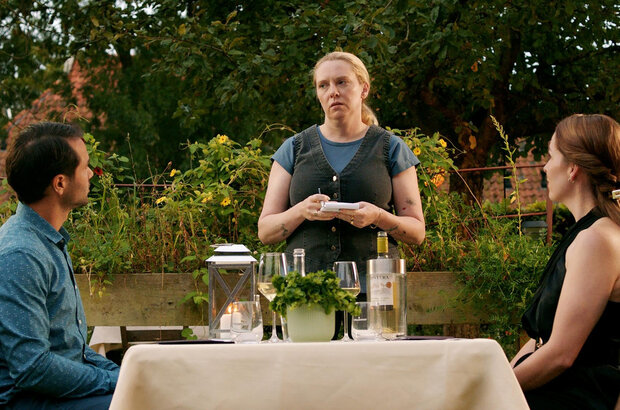 Bed & Breakfast (2024) - photo 6