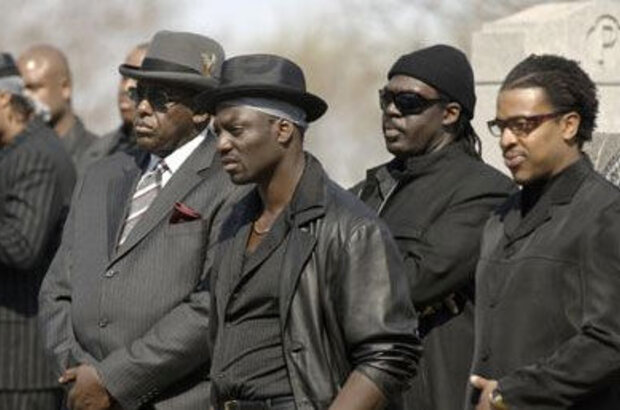 Get Rich or Die Tryin' (2005) - photo 3