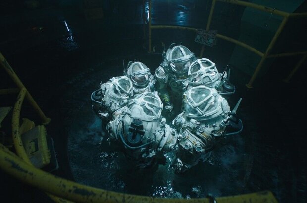Underwater (2019) - photo 4