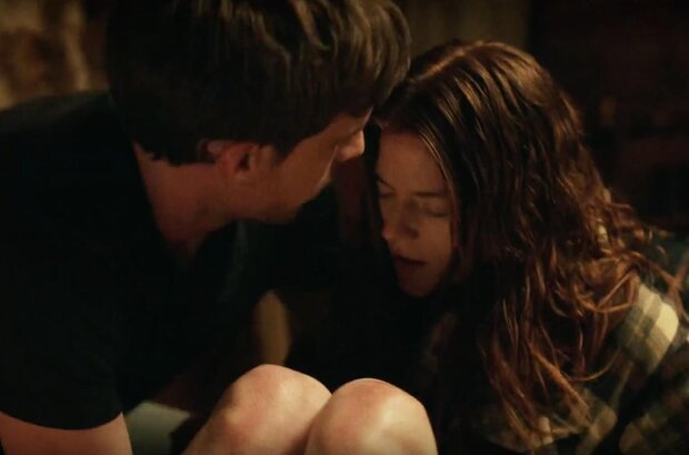 Honeymoon (2014) - photo 2