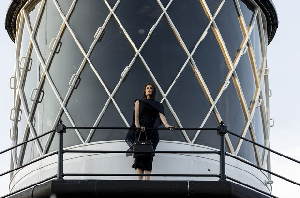 Rogue Agent (2022) - photo 9