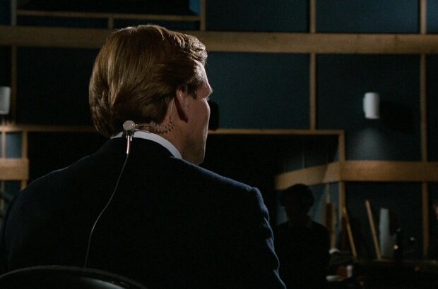 Broadcast News (1987) - photo 5