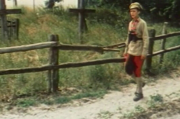 Tam vdali, za rekoy (1975) - photo 3