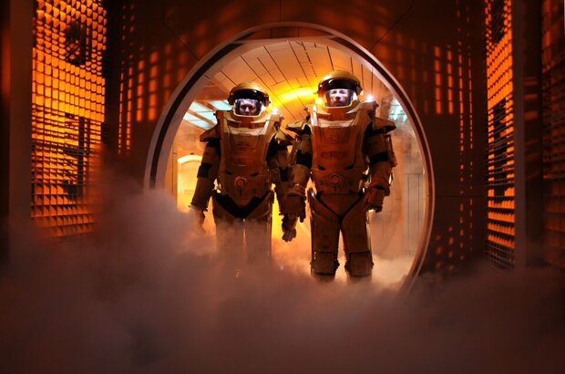 Lockout (2012) - photo 26