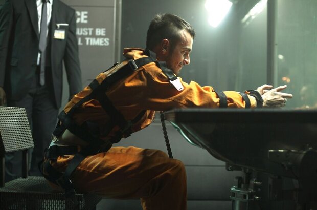 Lockout (2012) - photo 18