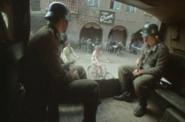 Unicorn Hunt (1989) - photo 3