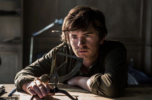 The Vault (2020) - photo 29