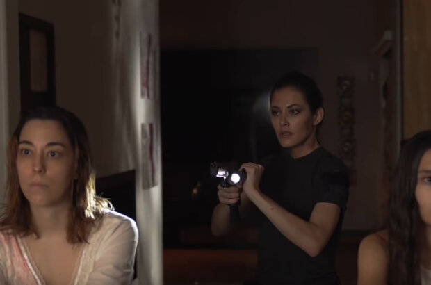 Wrong Place, Wrong Time (2021) - photo 8