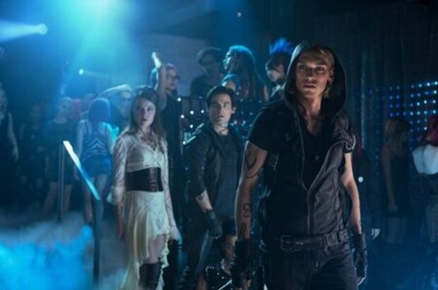 The Mortal Instruments: City of Bones (2013) - photo 3