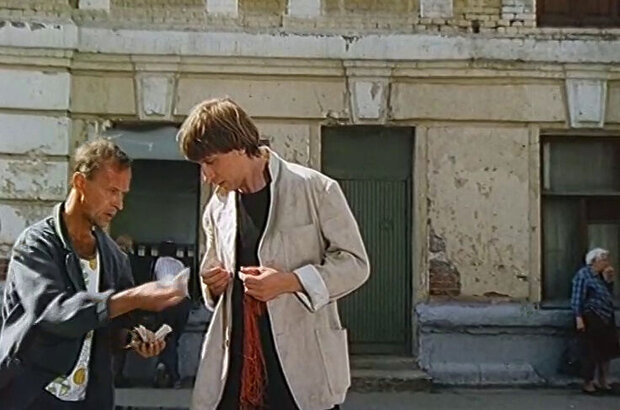 Маленькие человечки Большевистского переулка, или Хочу пива (1993) - фото 2