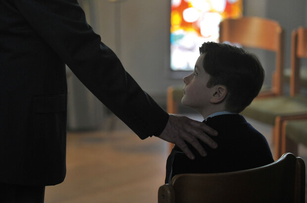 By the Grace of God (2019) - photo 2