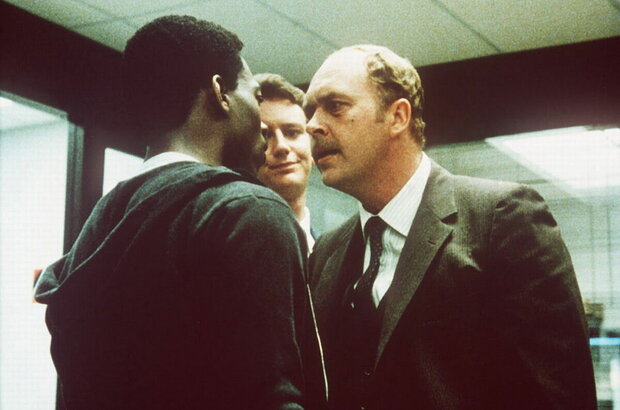 Полицейский из Беверли-Хиллз (1984) - фото 2