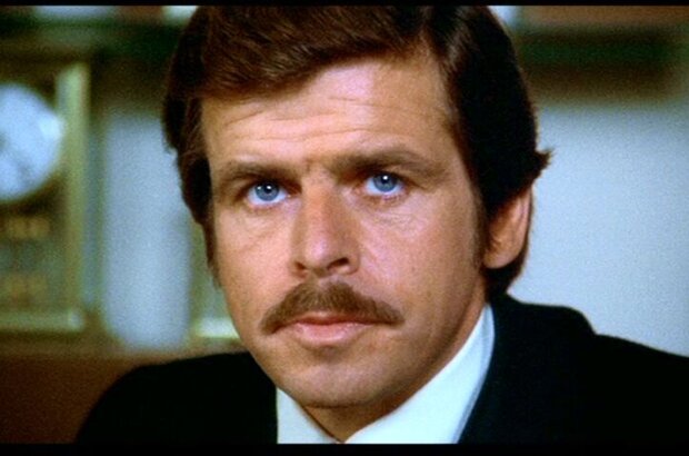 Family Plot (1976) - photo 4