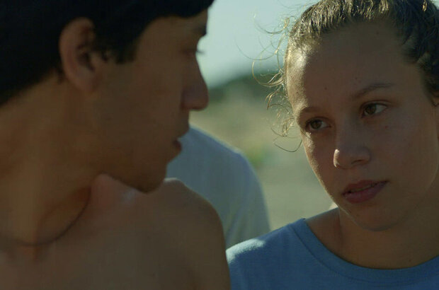 Los tiburones / The Sharks (2019) - photo 1